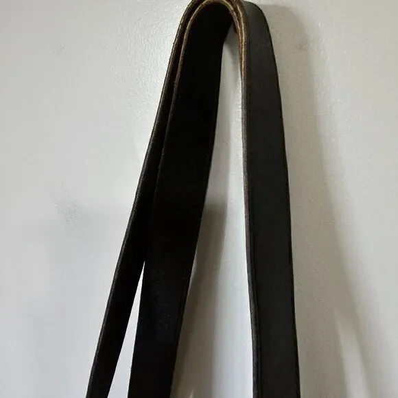VINTAGE OROTON LARGE BLACK GENUINE COWHIDE SHOULDER BAG